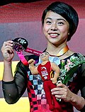 村上茉愛のサムネイル