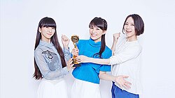 Perfumeのサムネイル